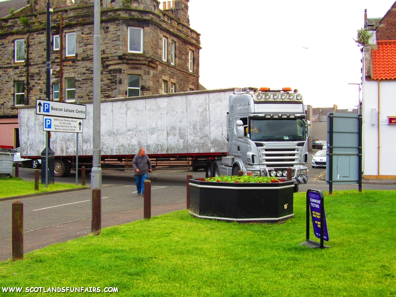 Trent Irvins Scania & Arcade Load
