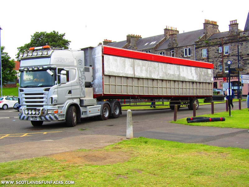 Trent Irvins Scania & Arcade Load
