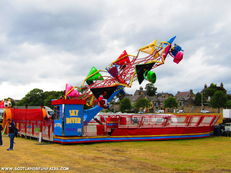Christian Whites Skydiver
