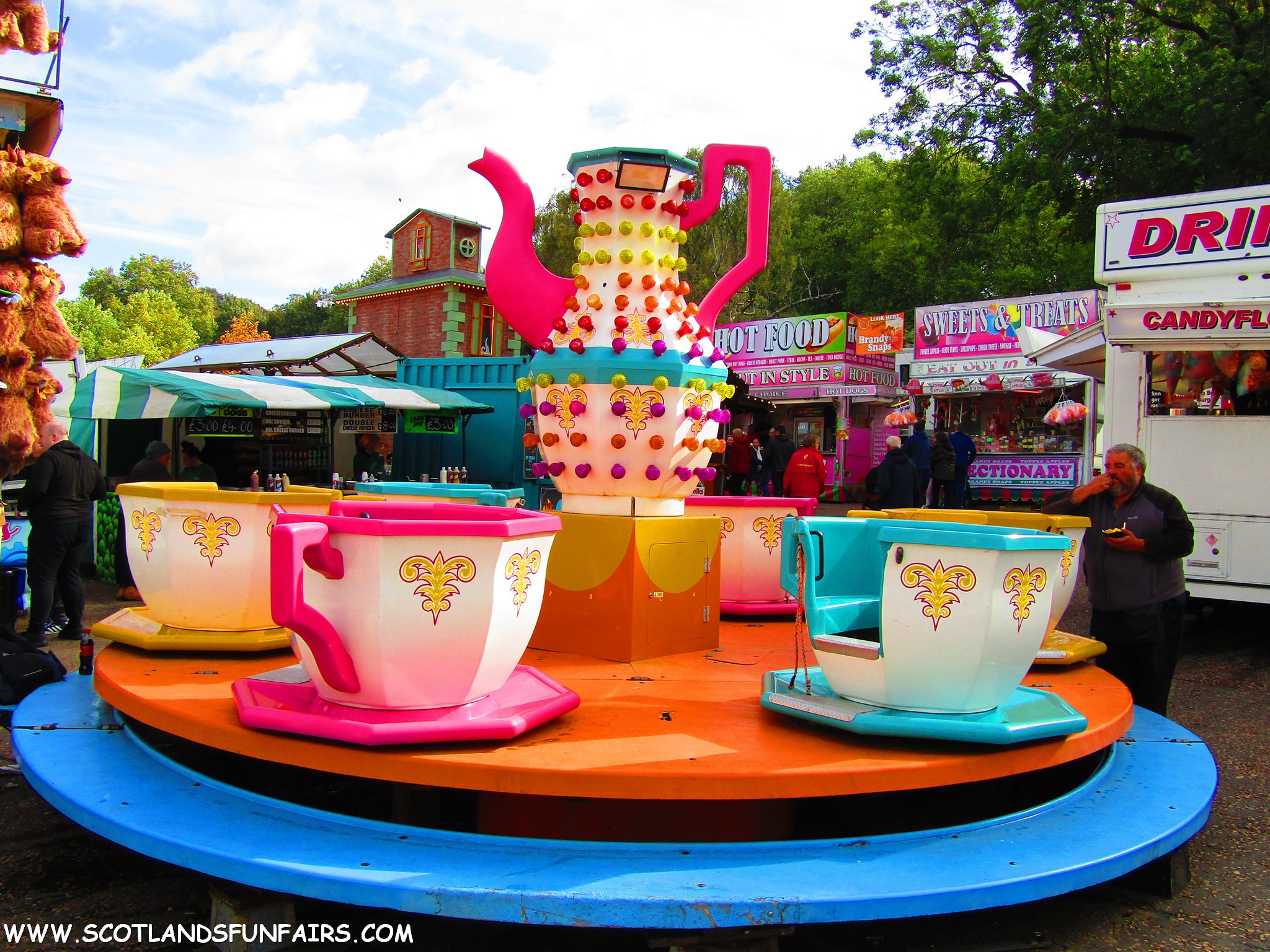 Maisie Woods Teacups