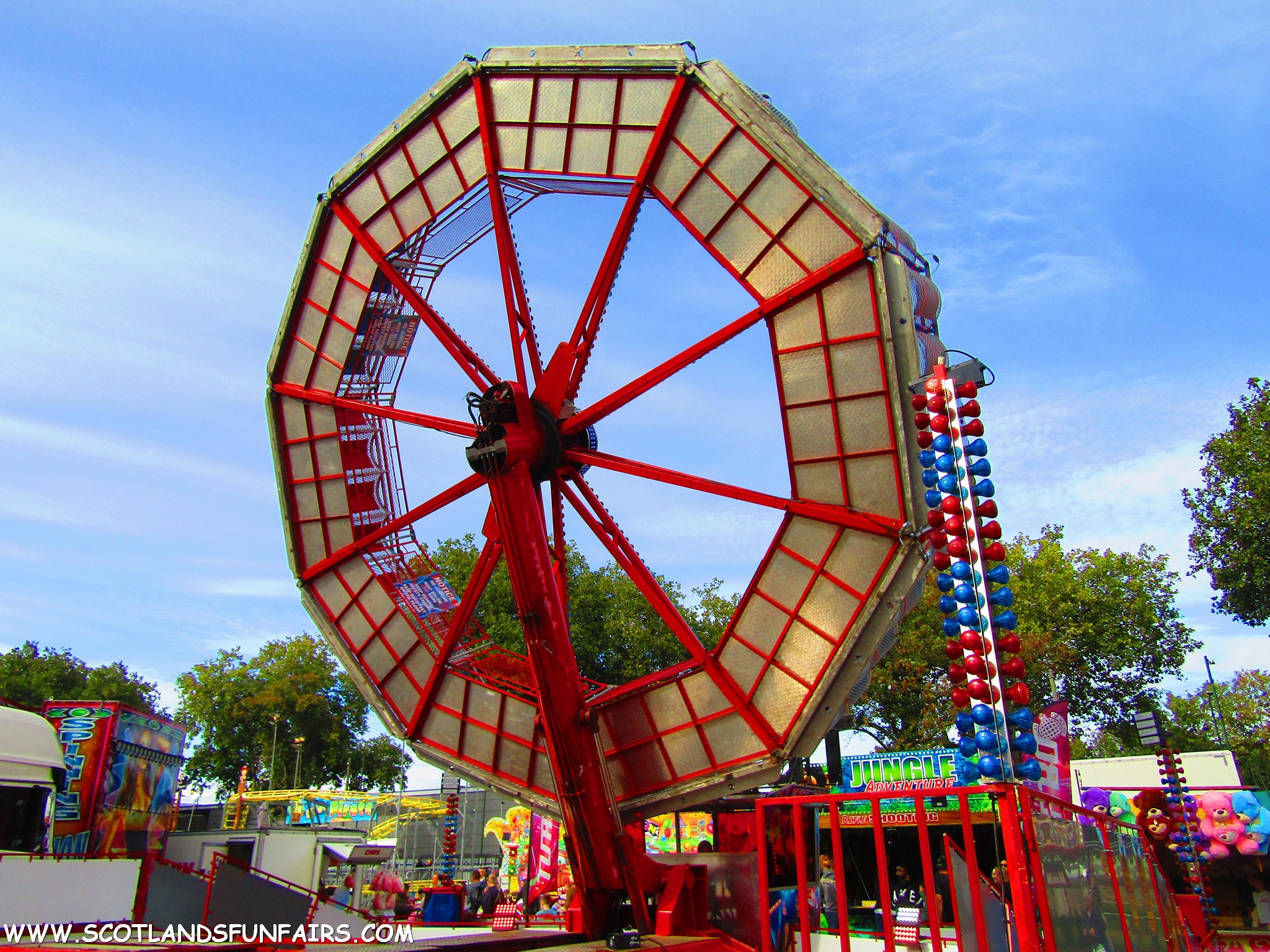 Thomas Robinsons Round Up