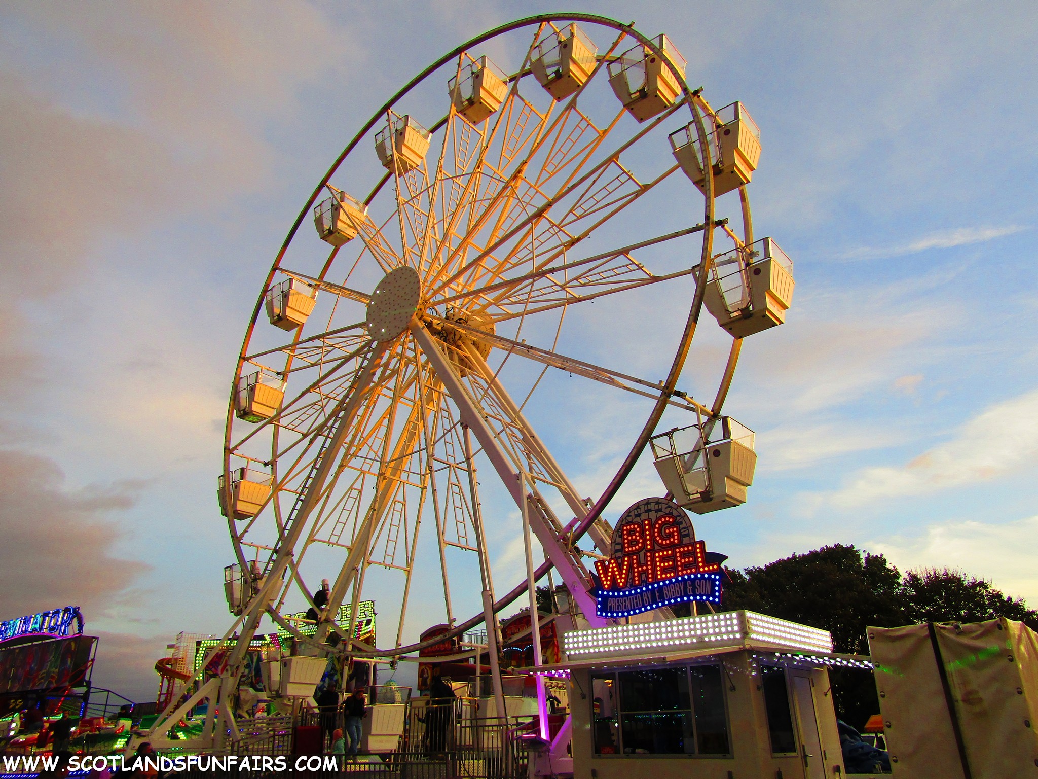 Dexter Hacketts Giant Wheel