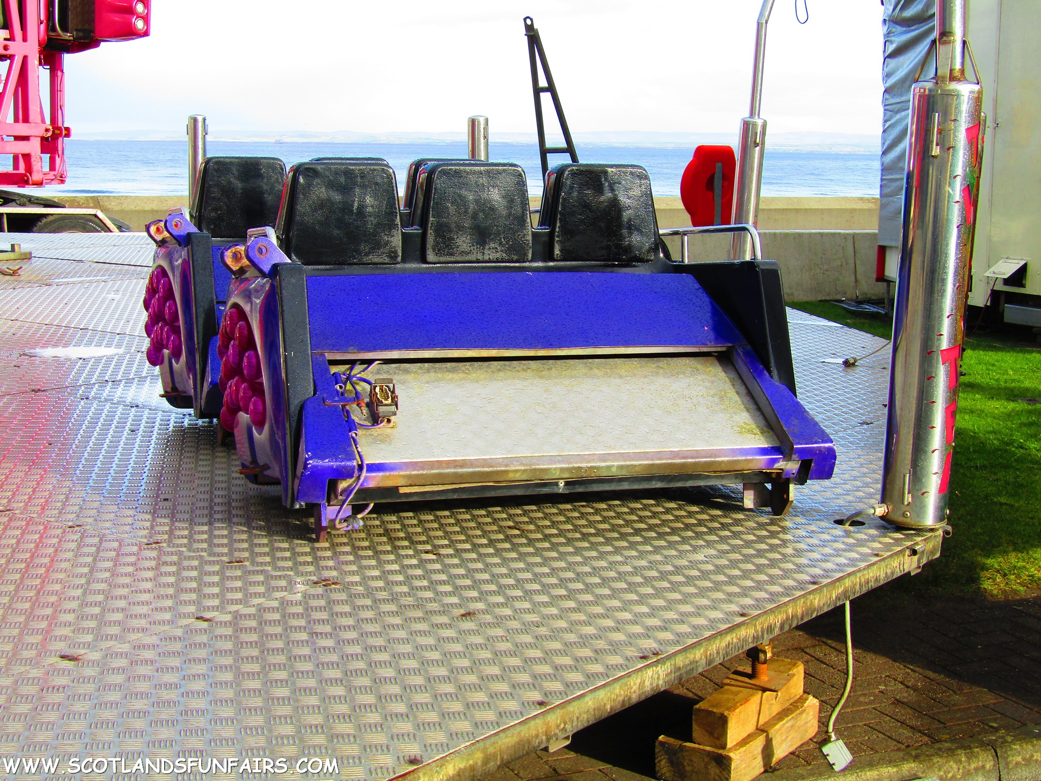 Cameron Codonas Twist