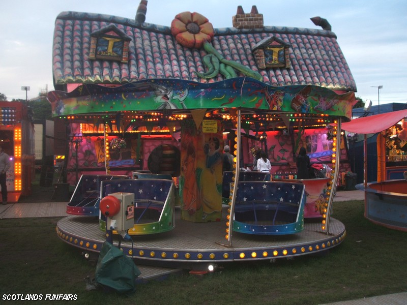 Carrick Broughtons Mini Waltzer
