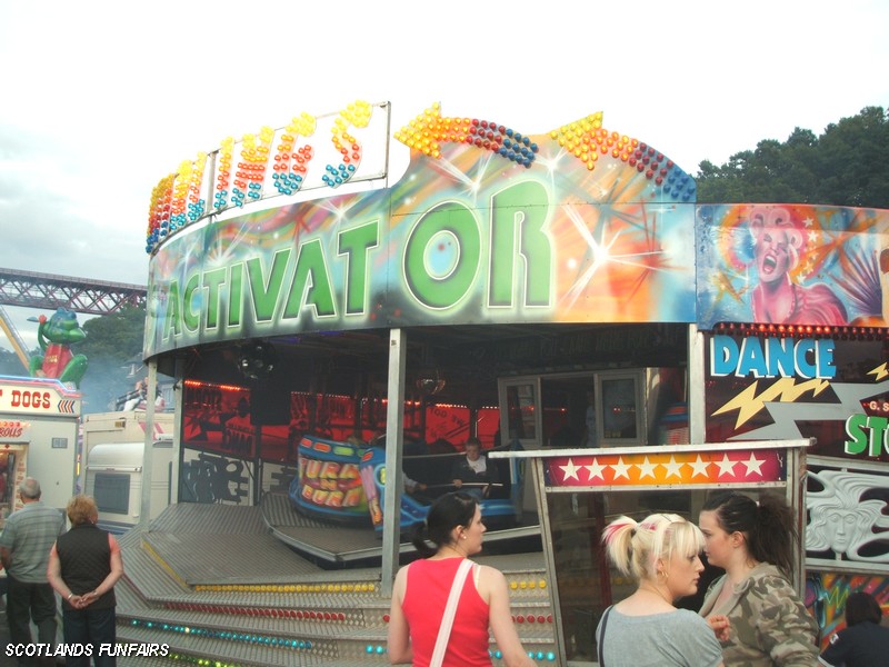 Gavin Stirlings Waltzer