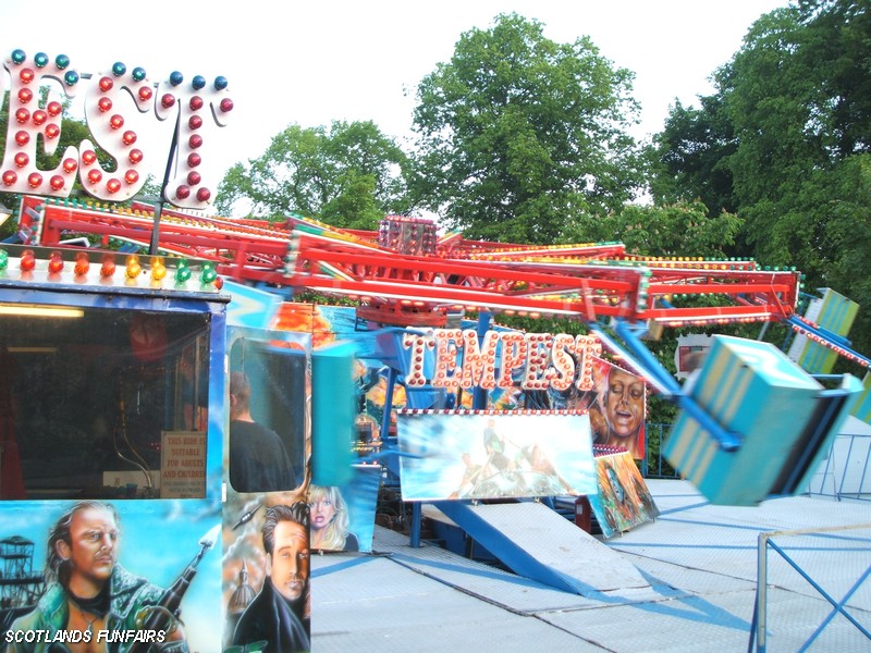 Spencer Hiscoes Skydiver