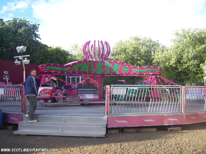 Joe Richard Whites Twist