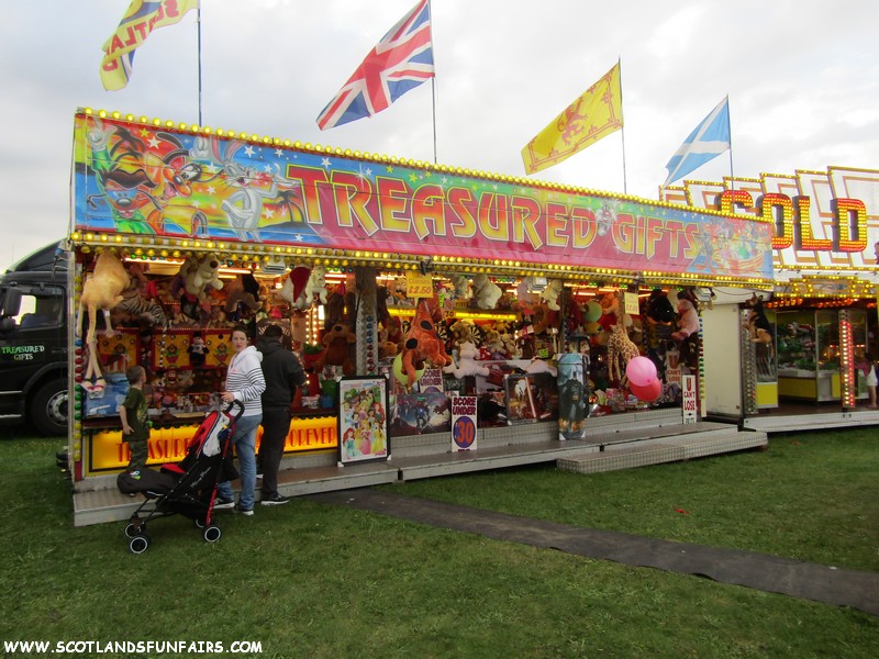 Kevin Carters Side Stall