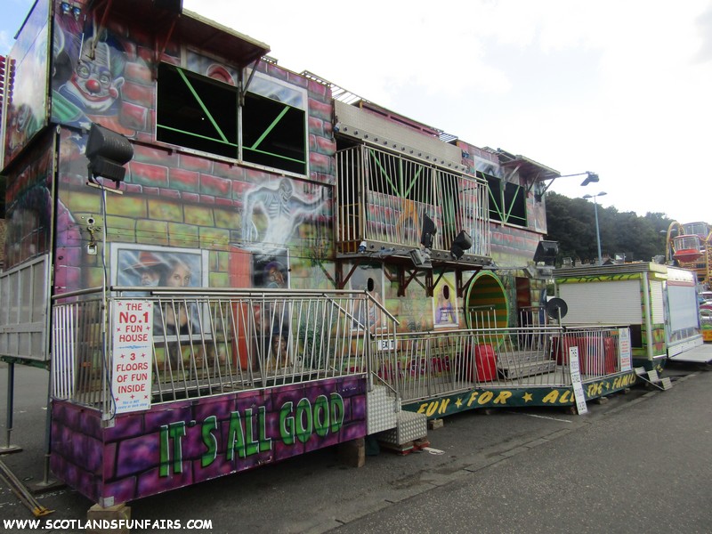 Carrick Broughtons Funhouse Building Up