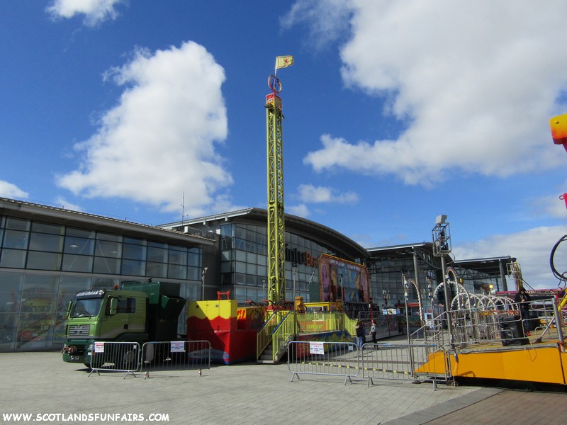 Raecher Hiscoes Drop Tower