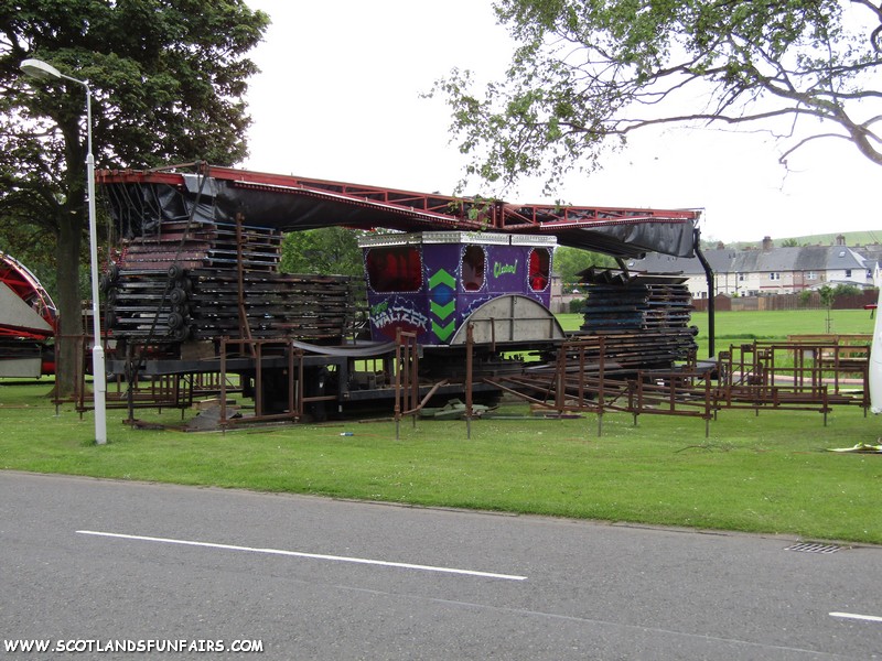 Michael Stirlings Waltzer Building Up