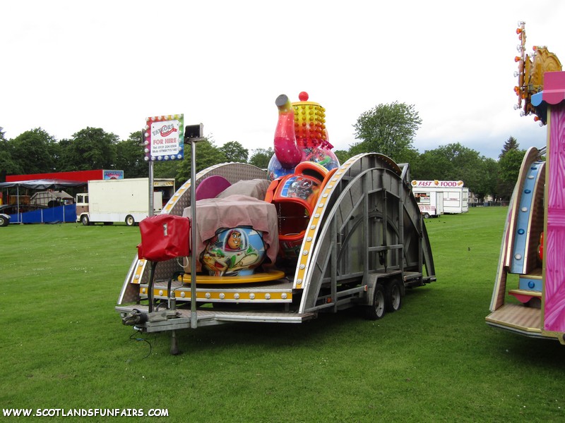 Taylors Teacups Load