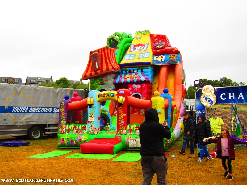 Anthony Strands Inflatable Slide