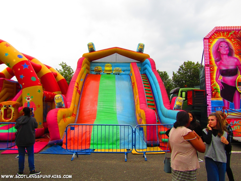 David Thomsons Inflatable Slide