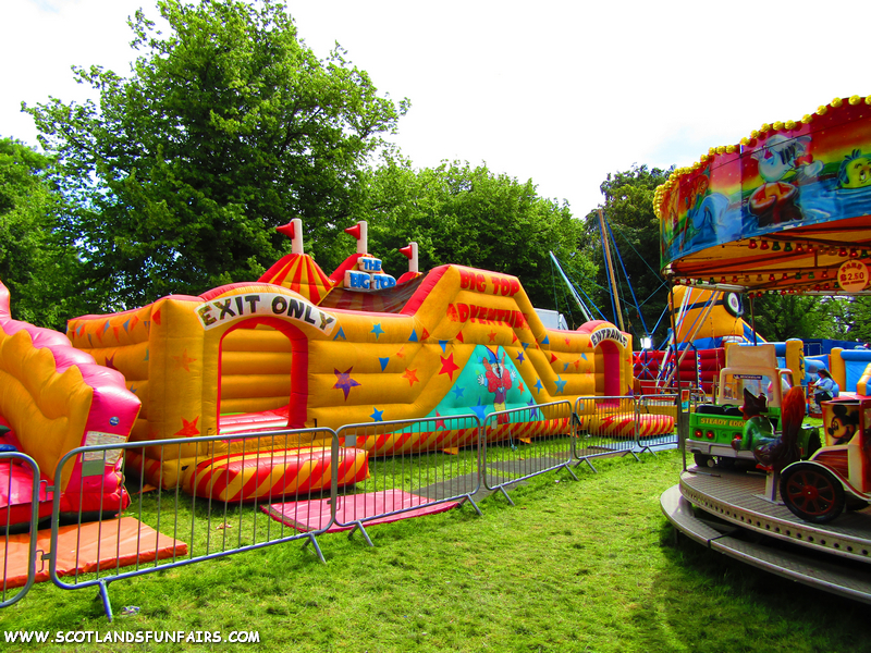 Allan Newsomes Inflatable Playarea