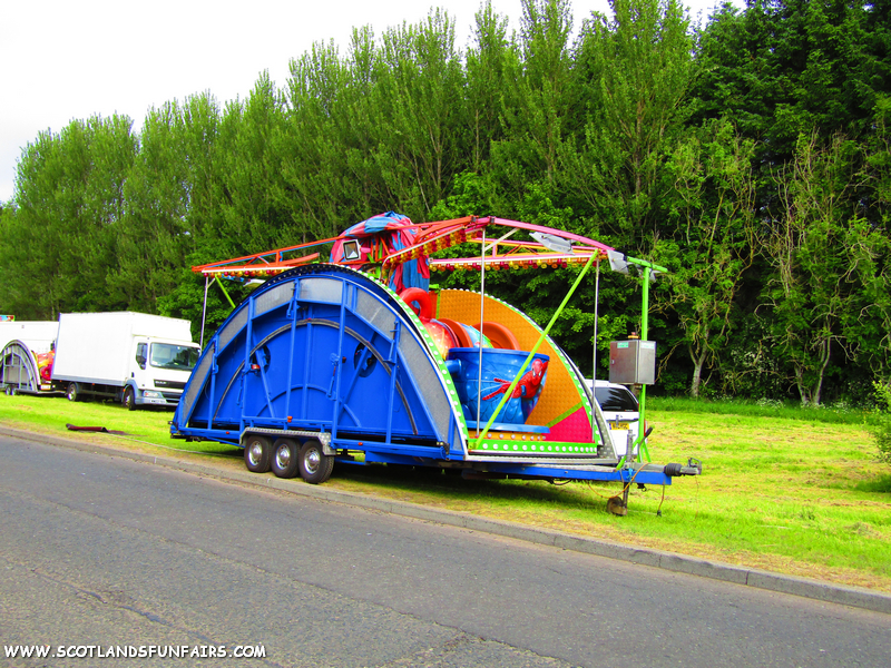 Jared Kings Teacups Load