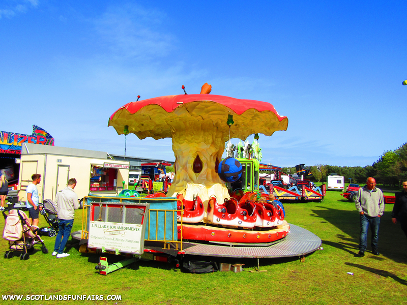 Johnny Pullars Baby Apple Ride