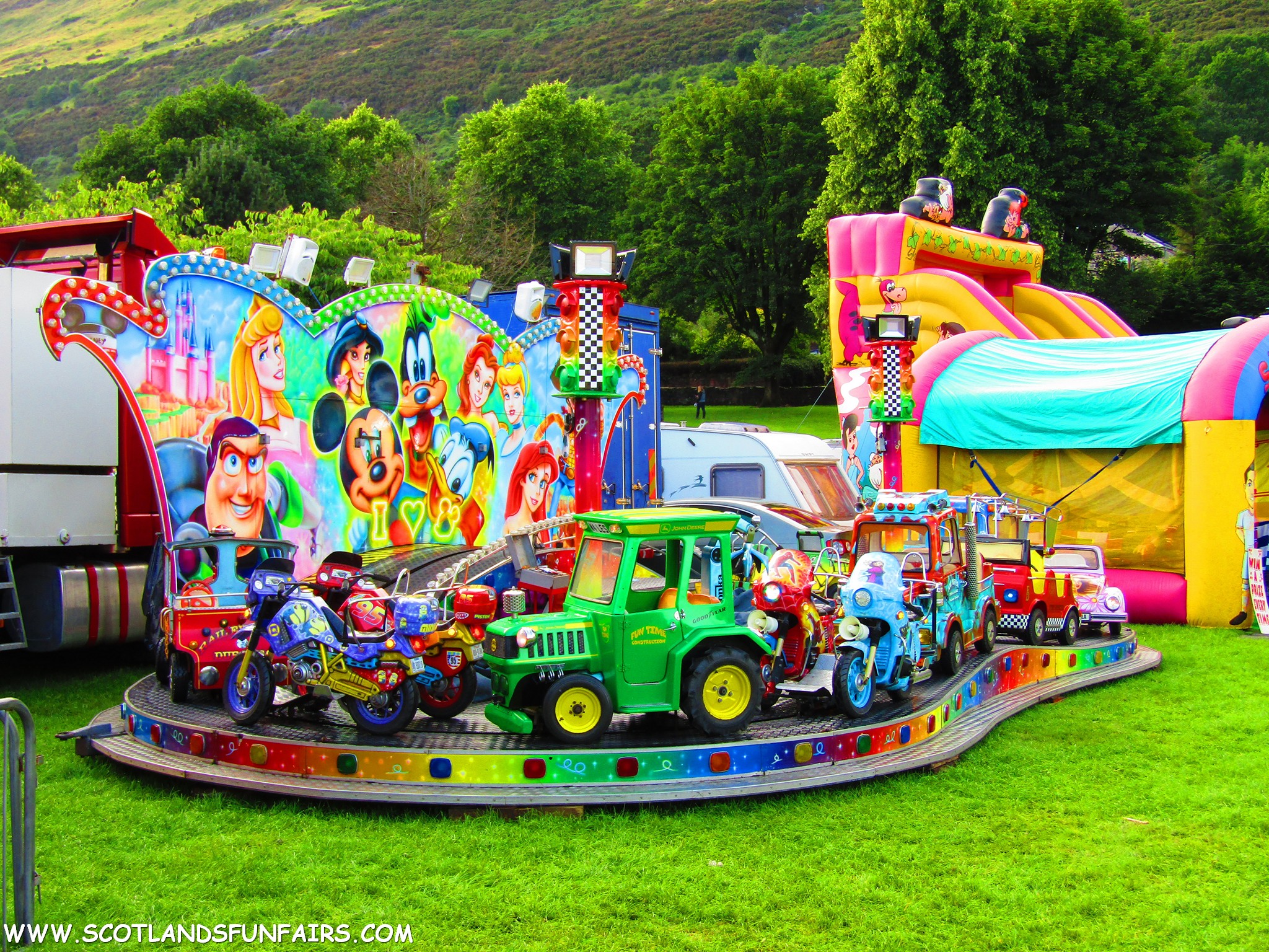 ALVA, JOHNSTONE PARK