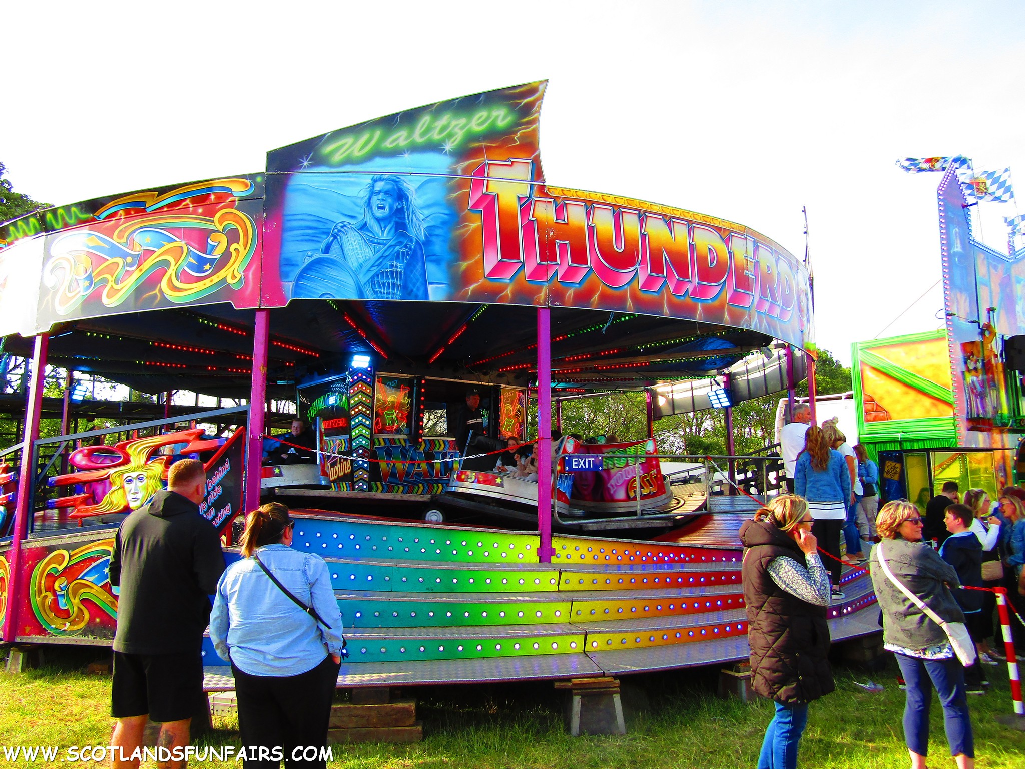 Warren Wallis's Waltzer