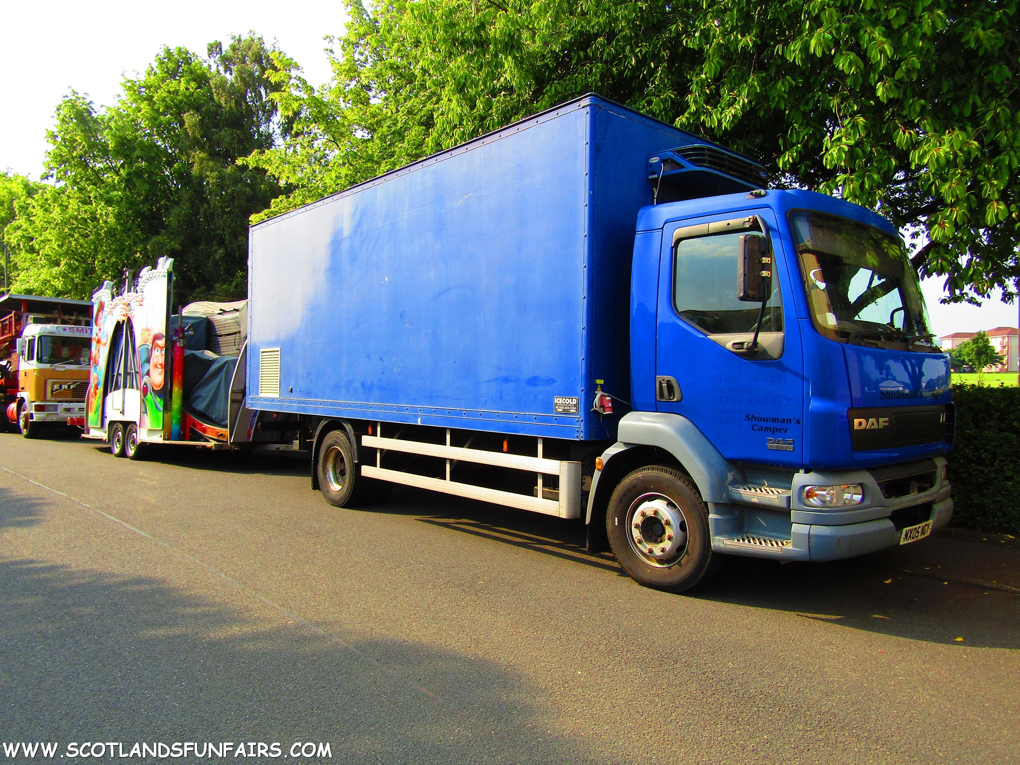 Sheldon Johnstones DAF & Car Track Load