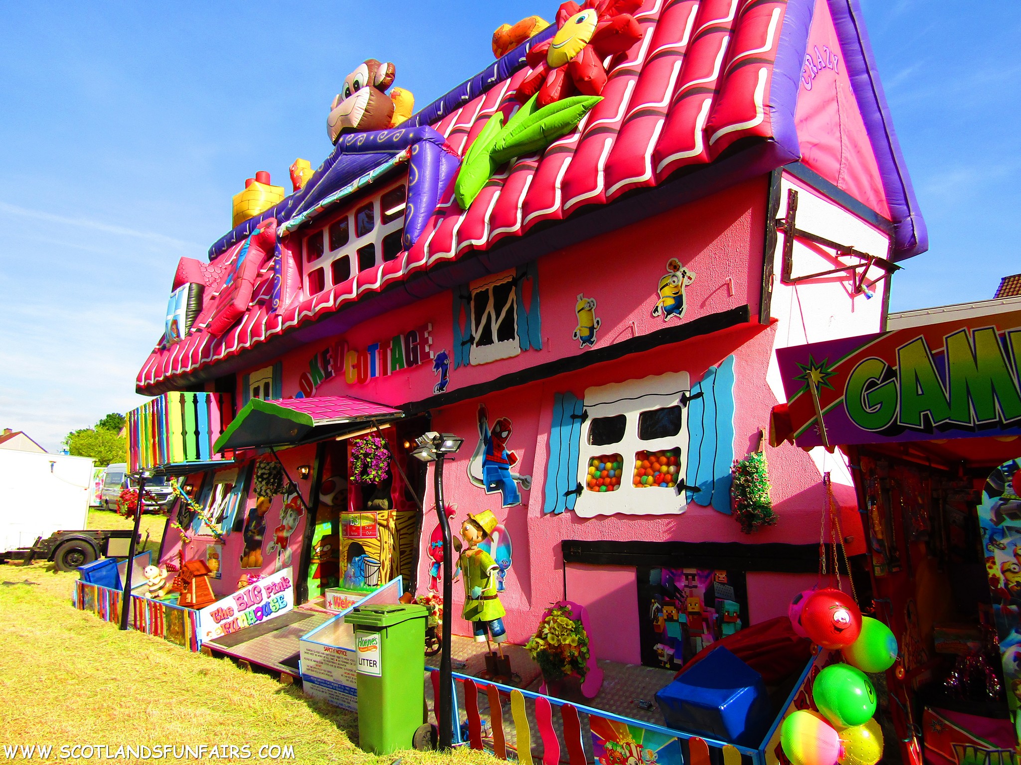 Neil Dorwards Funhouse