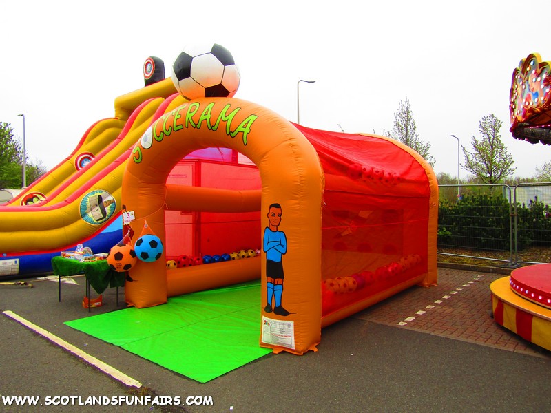 Nathaniel Codonas Inflatable Kicker