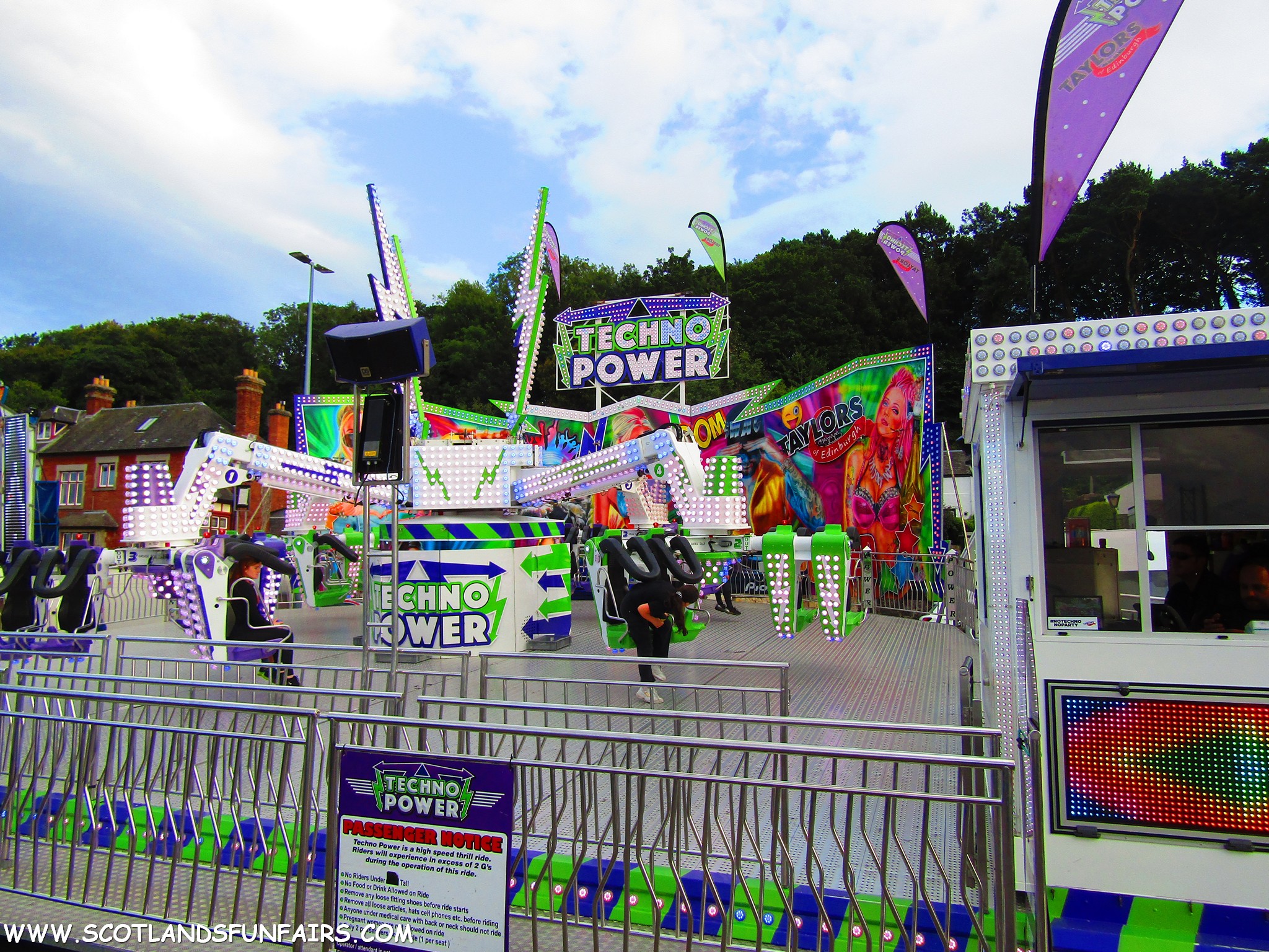 Mitchell Taylors Extreme