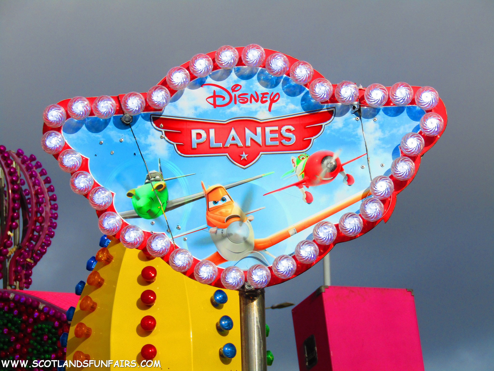 Nathaniel Codonas Mini Jets