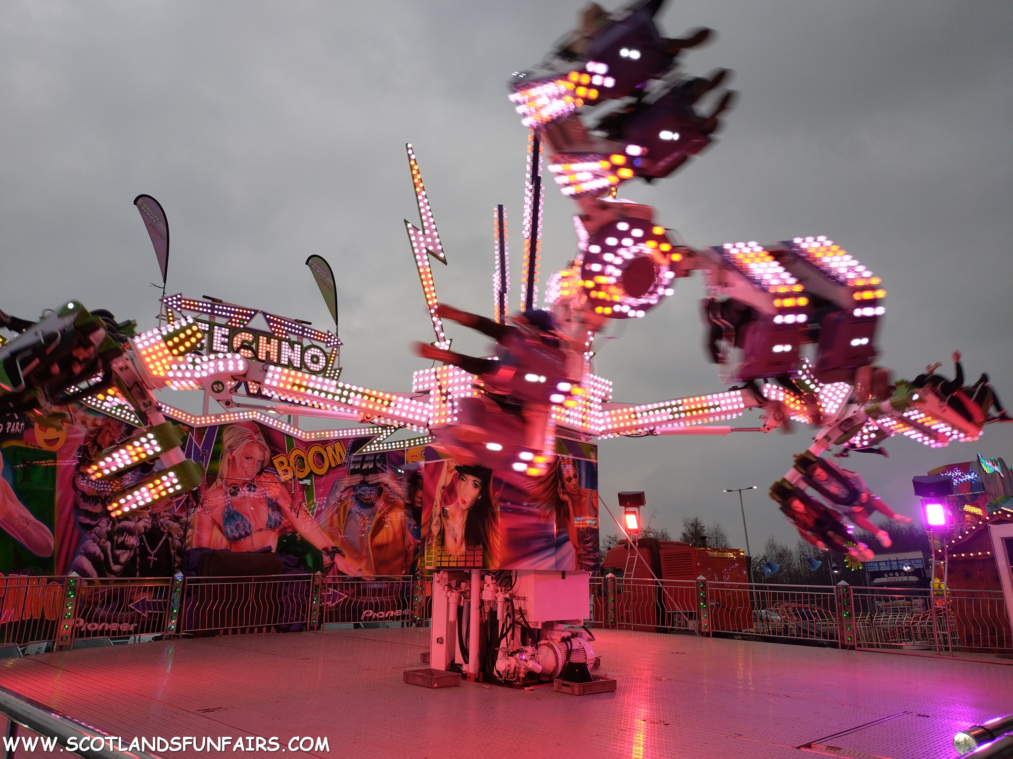 Mitchell Taylors Extreme