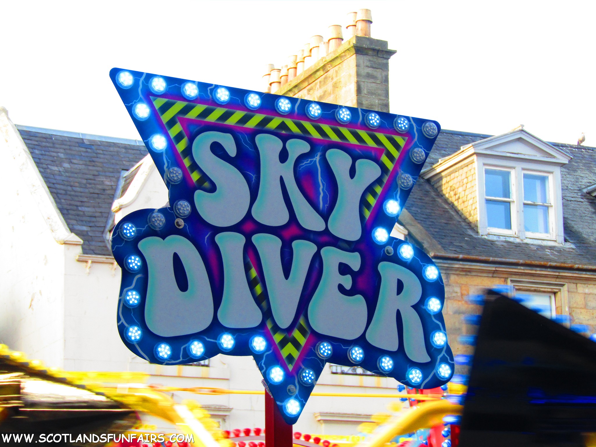 Christian Whites Skydiver
