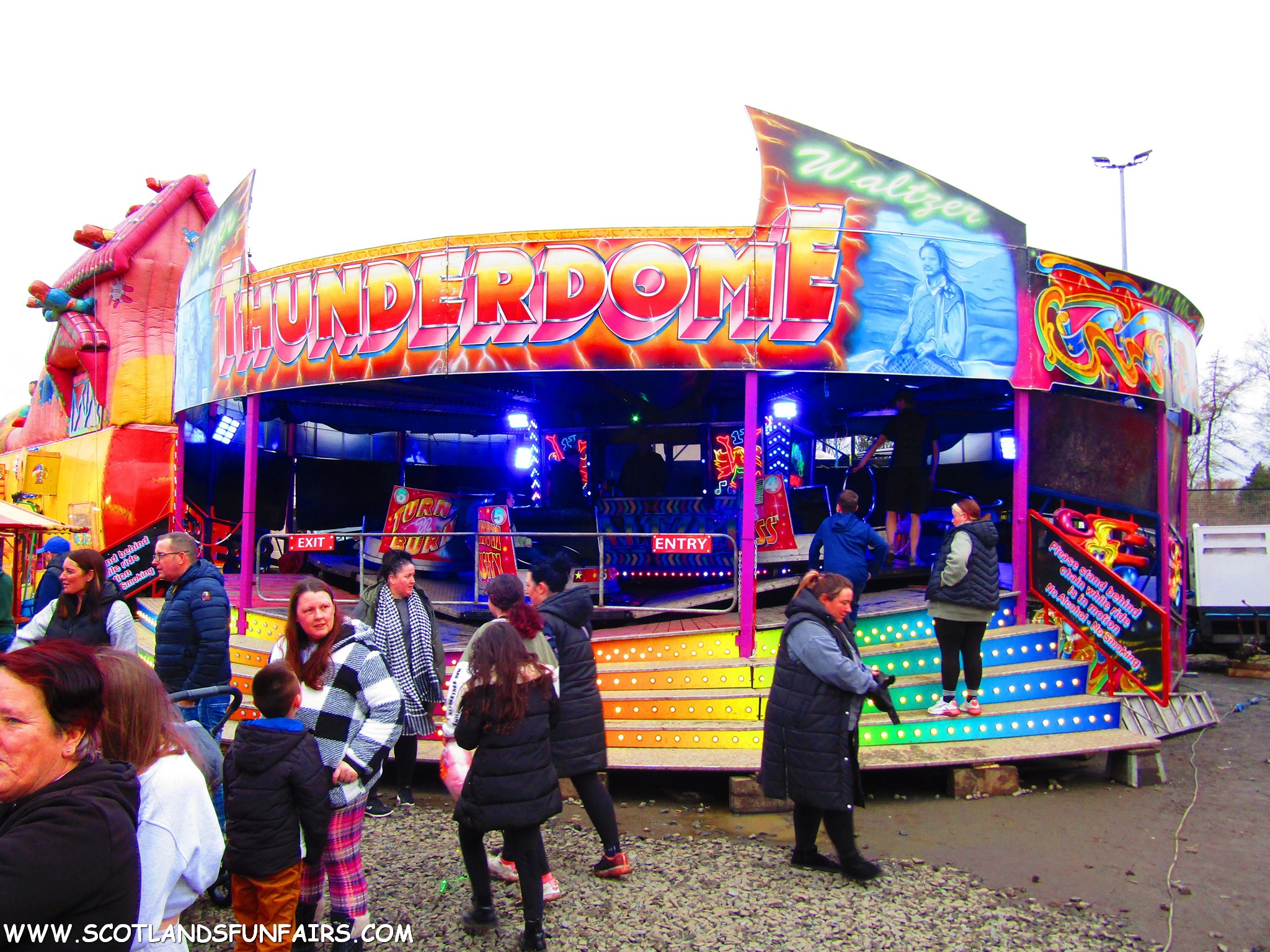 Warren Wallis's Waltzer