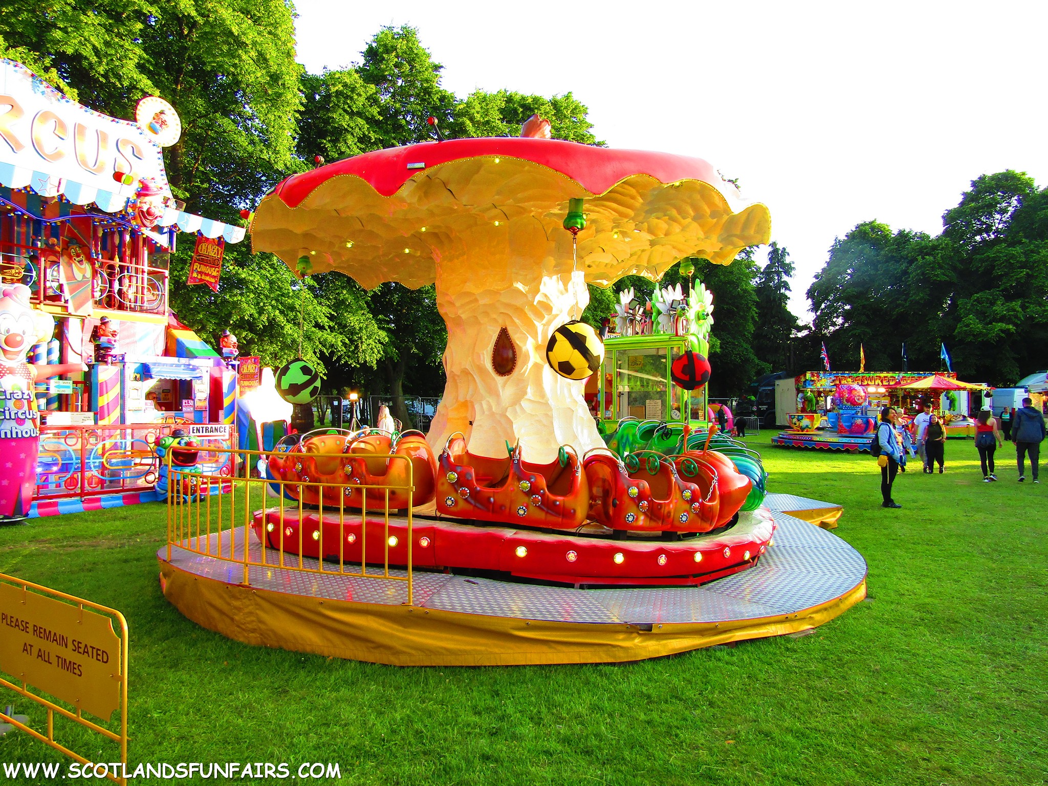 Johnny Pullars Baby Apple Ride