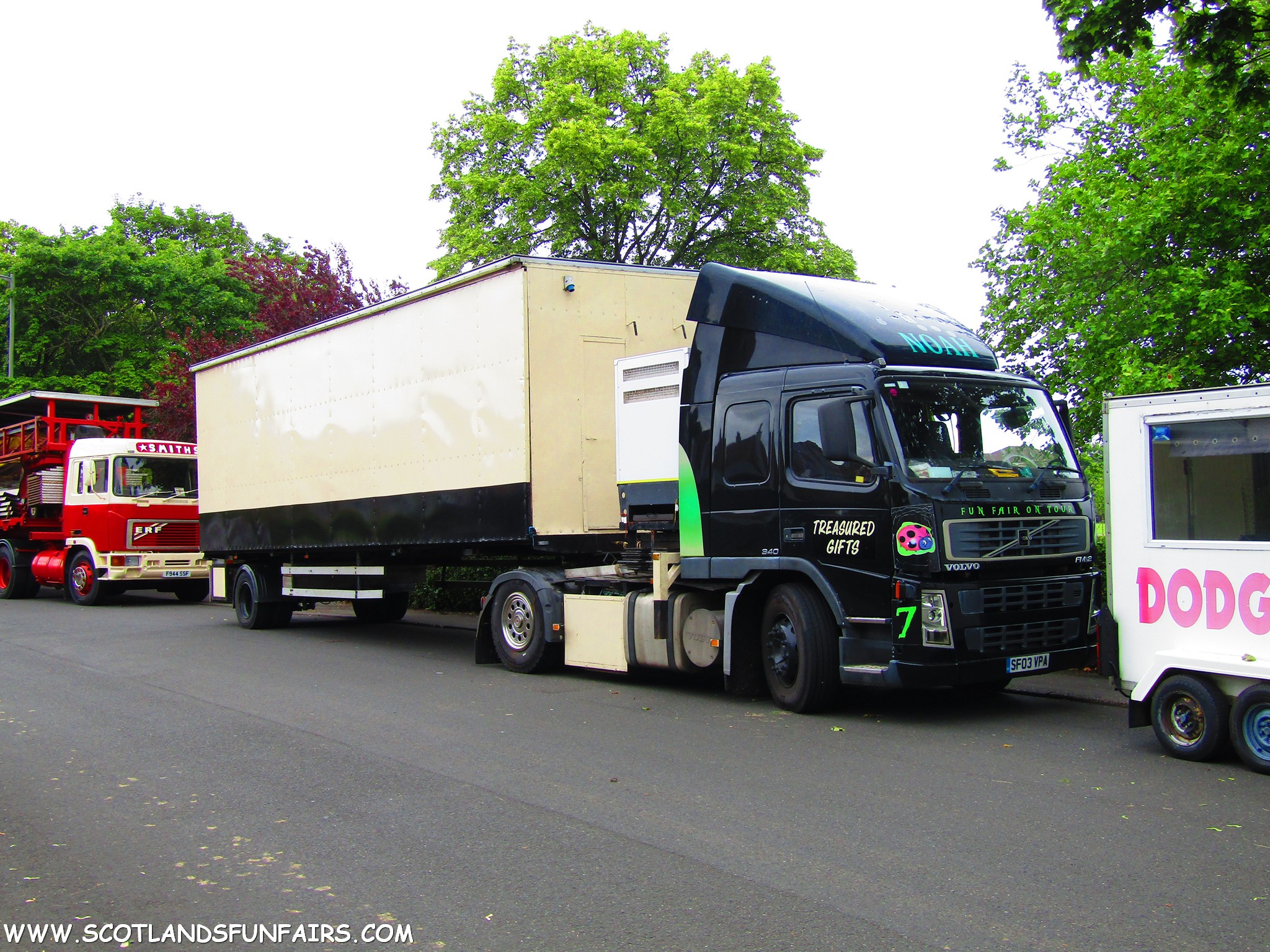 Kevin Carters Volvo & Stall Load