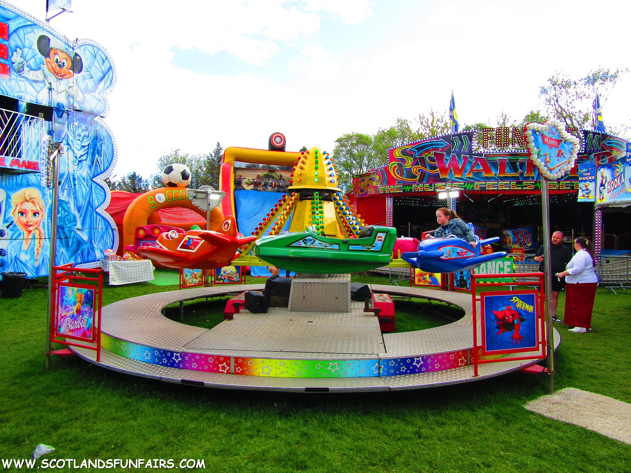 Nathaniel Codonas Mini Jets