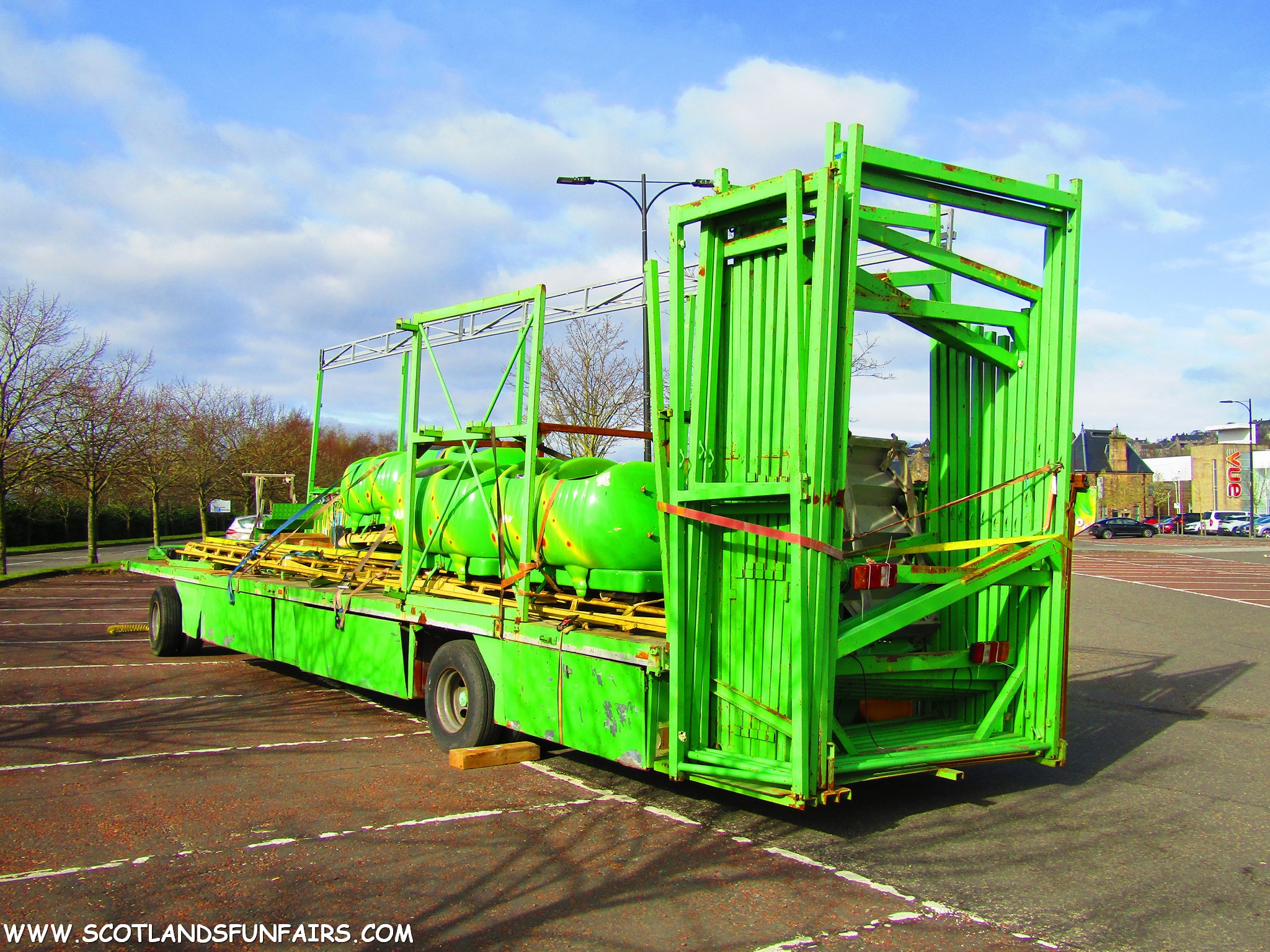 Thomsons Rollercoaster Load