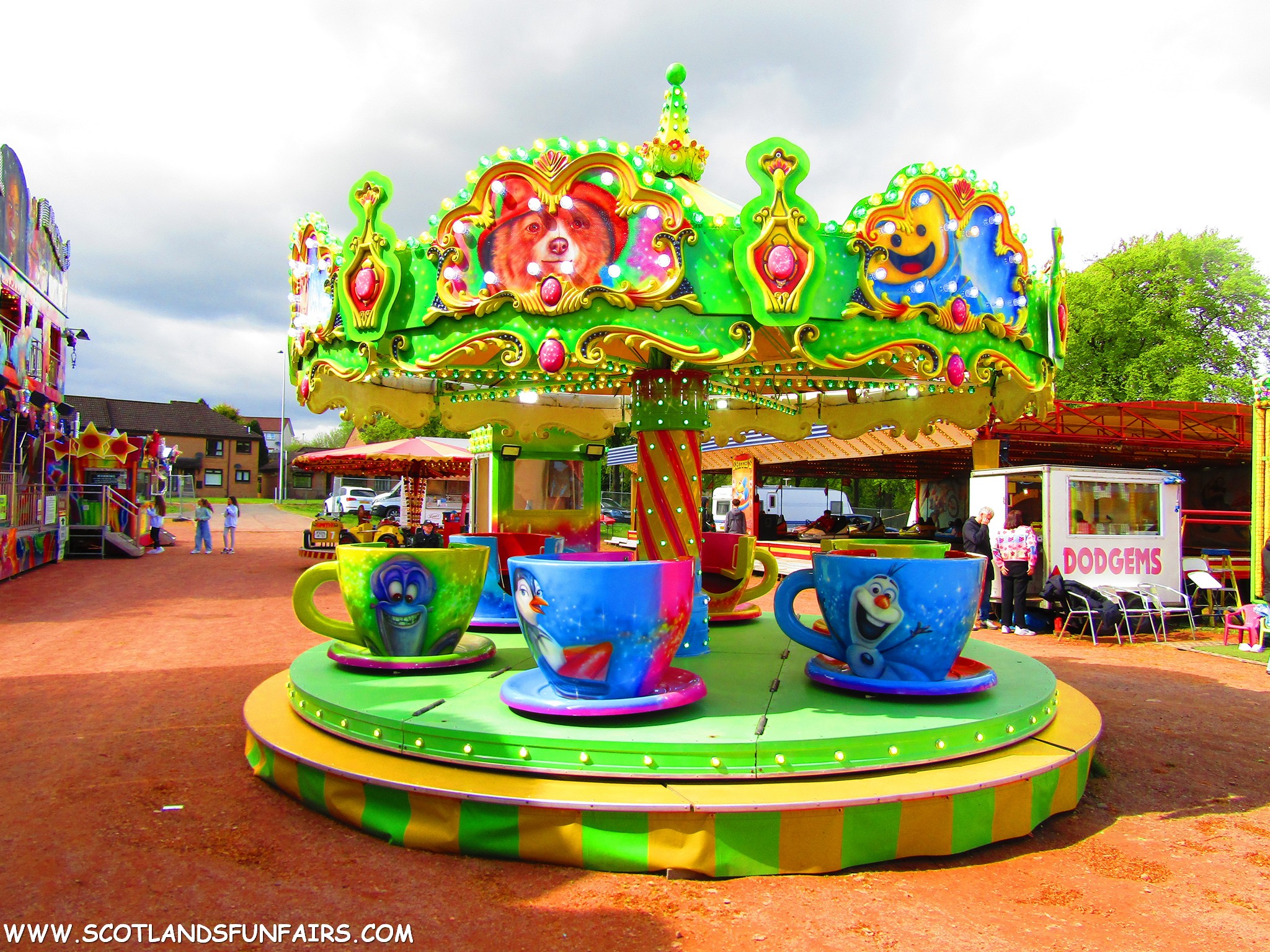 Victor Reeves Teacups