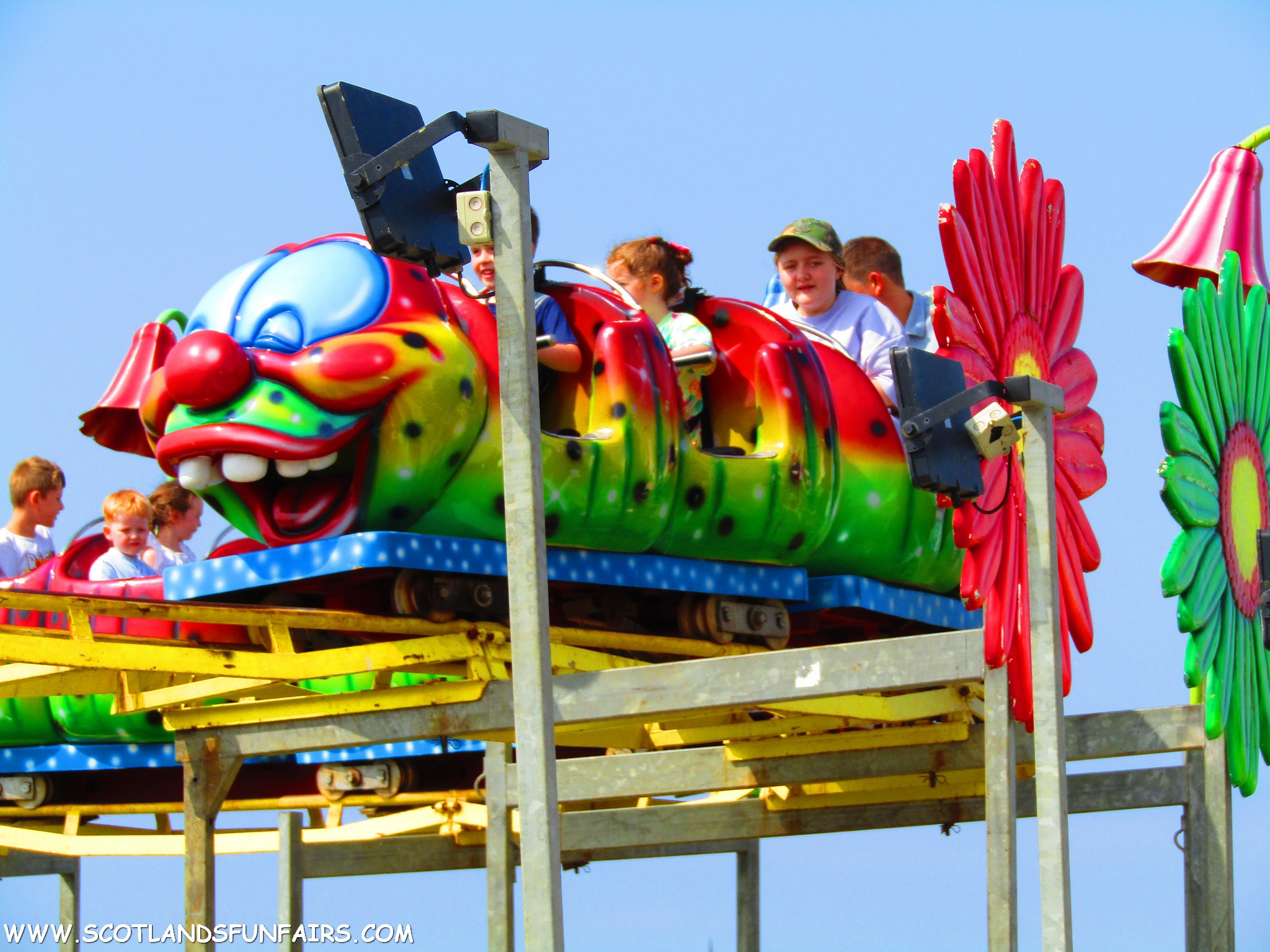 MT Attractions Rollercoaster