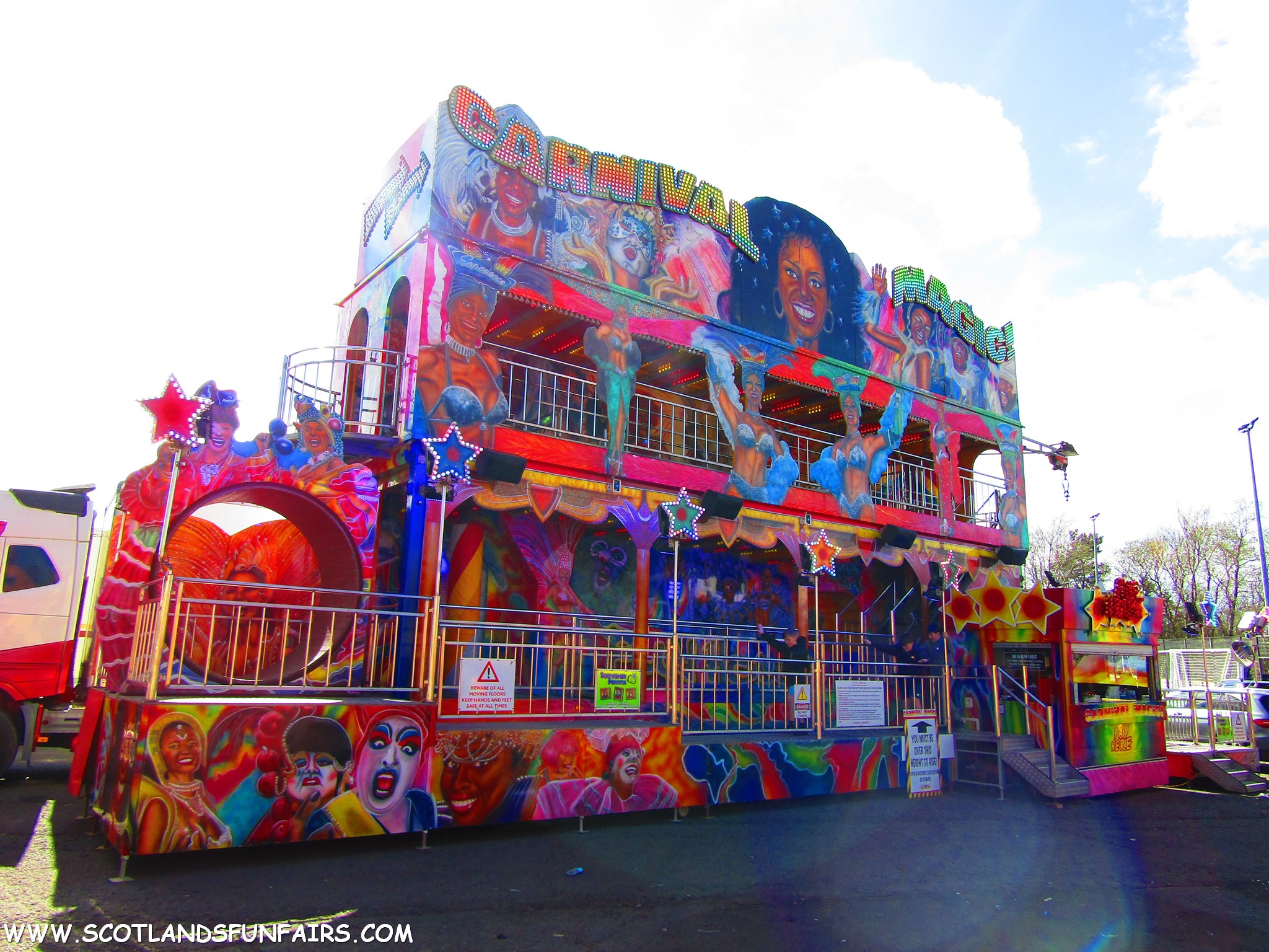 Edwin Pinders Funhouse