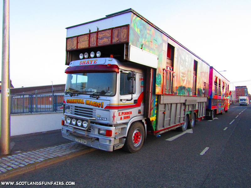 Edwin Pinders Funhouse Load