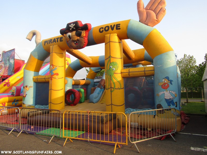 David Thomsons Inflatable Playarea