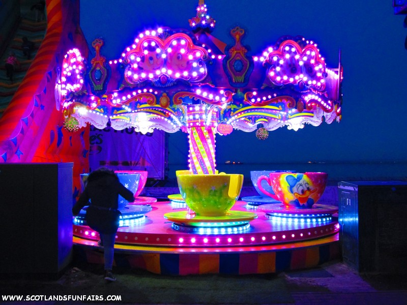 Hornes Teacups