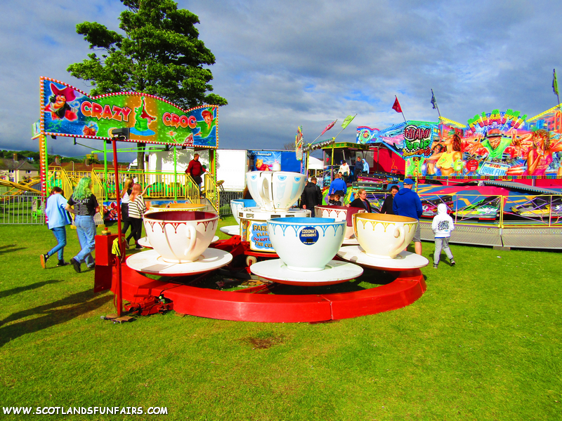 Kenneth Stirlings Teacups