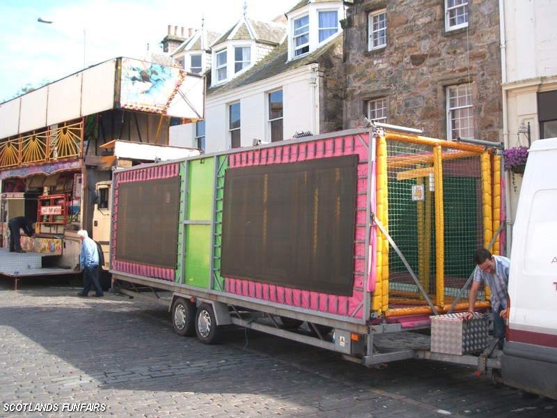 Warren Taylors Trampolines
