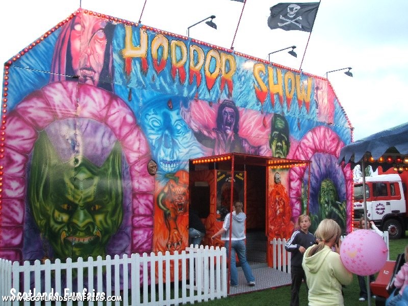 Kenny Stuarts Ghost House