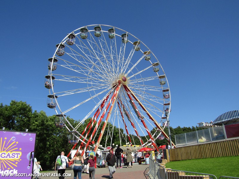 M&D's Theme Parks Giant Wheel