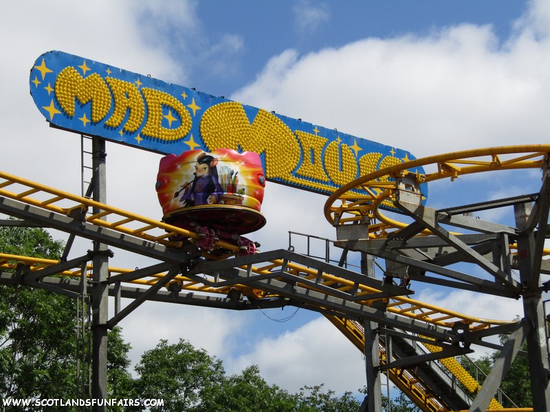 M&D's Theme Park Rollercoaster