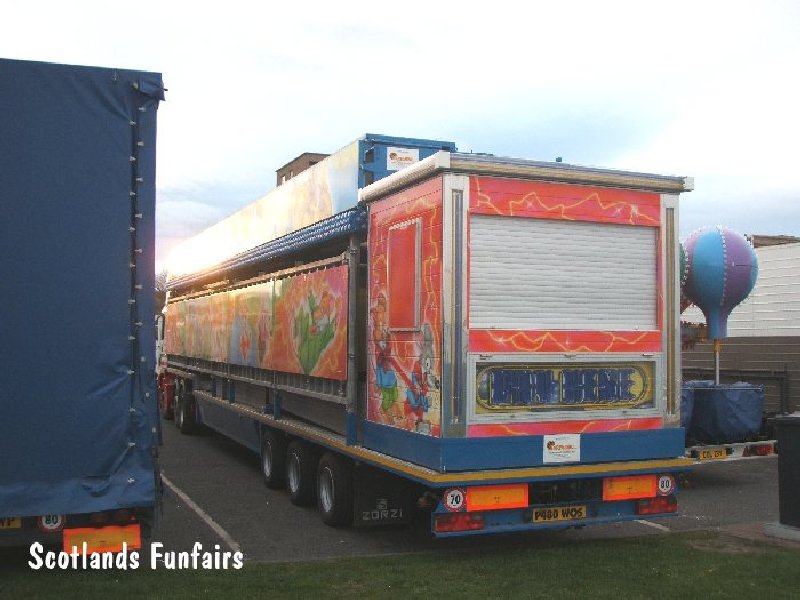 M&D's Theme Park Rollercoaster Load