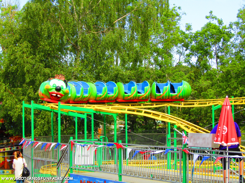 M&D's Theme Park Rollercoaster