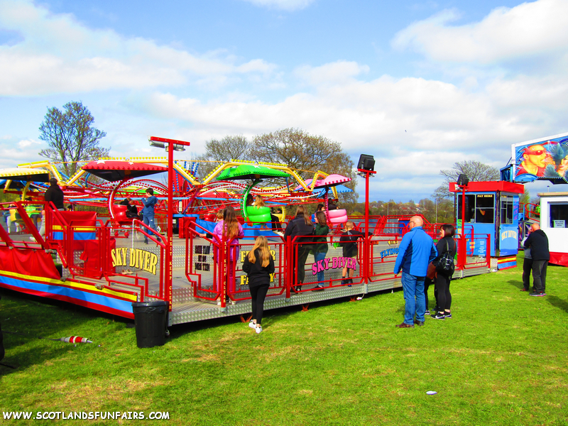 Christian Whites Skydiver