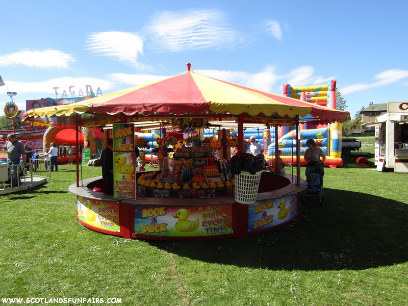 Grant & Warren Wallis's Hoopla